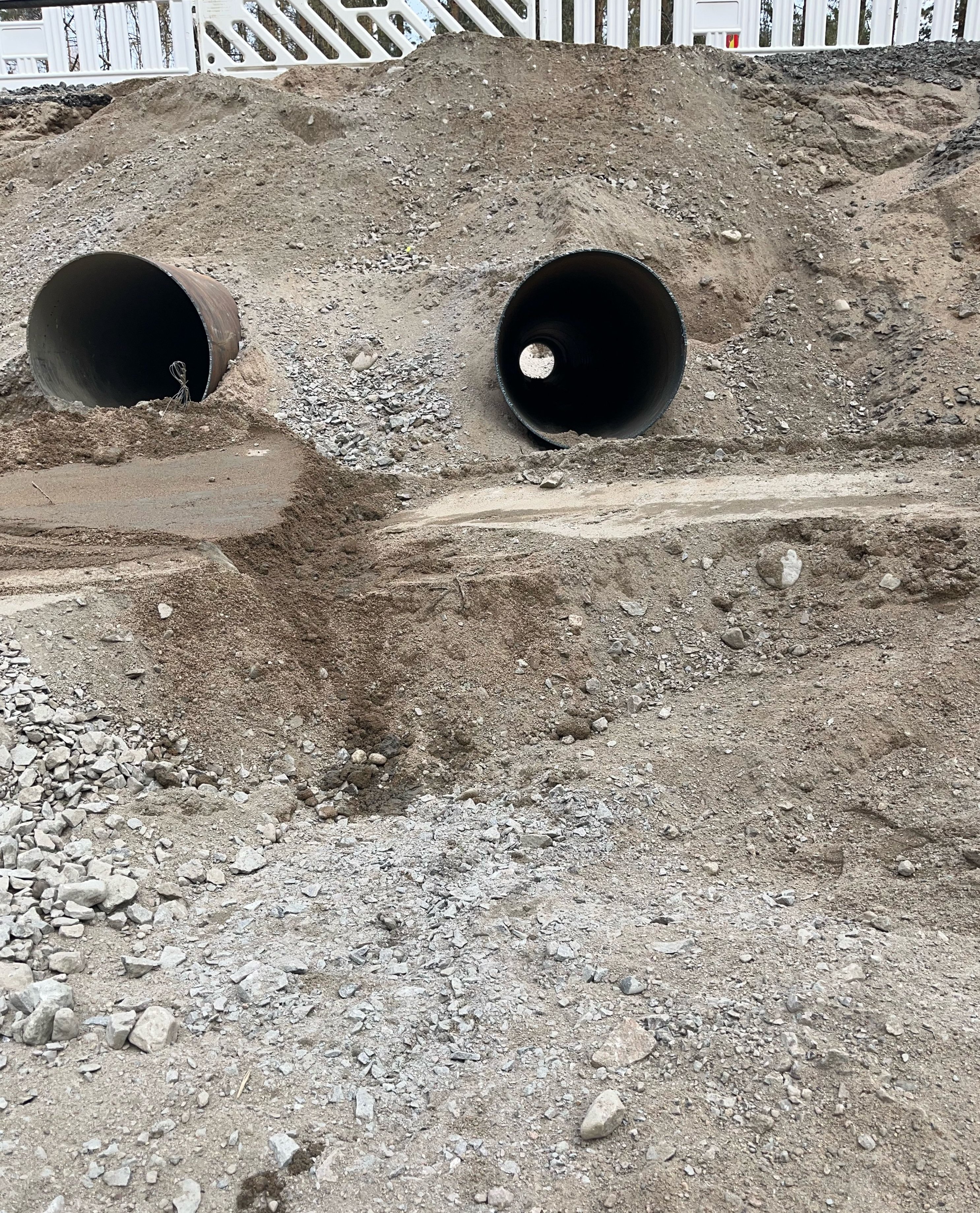 303002055_Äänevoima_-Fibre_Runkolinjan_rakentaminen_2025_Asennustyö_-_putket-Alitusporaus-KL_alitukset-08-toukokuu-2025-1